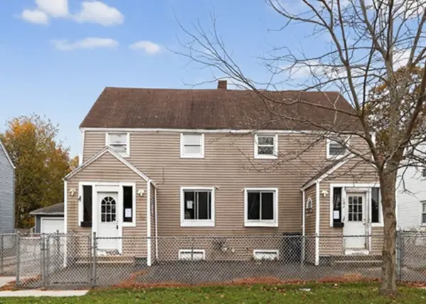 18 West Pleasant Street, New London, CT 06320