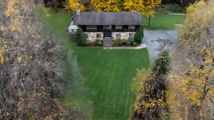 116 Hillcrest Park Road, Greenwich Town, CT 06807 - Image #3