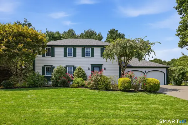 32 Braeside Crescent, Manchester, CT 06040