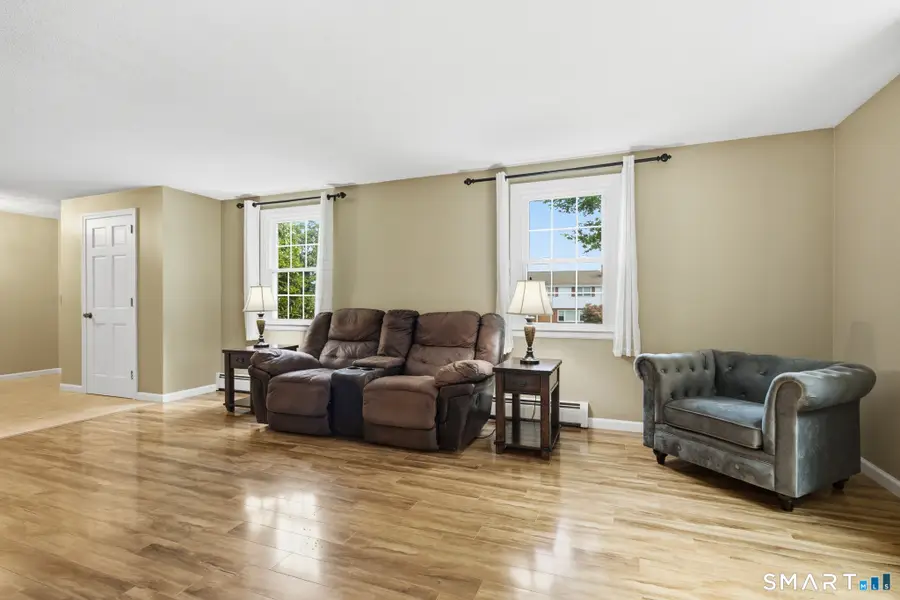 32 Braeside Crescent, Manchester, CT 06040 - #3