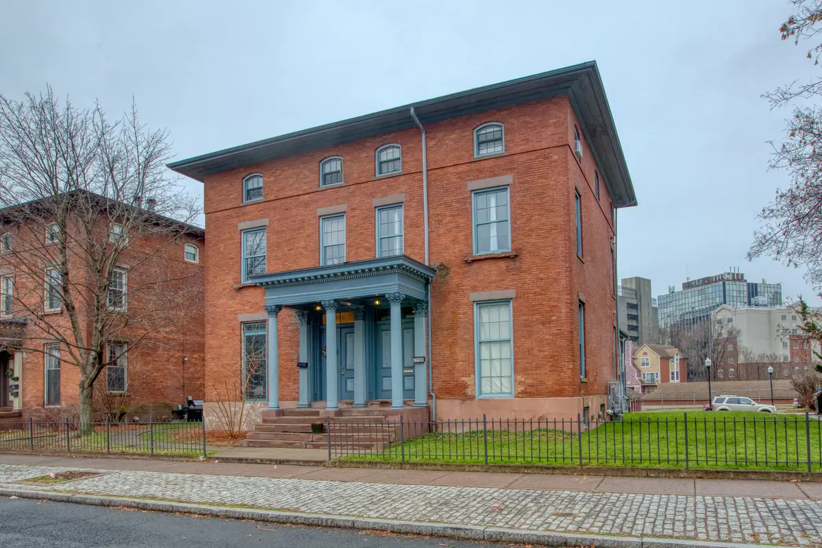 67 Congress Street #APT C, Hartford, CT 06114 - Image #1