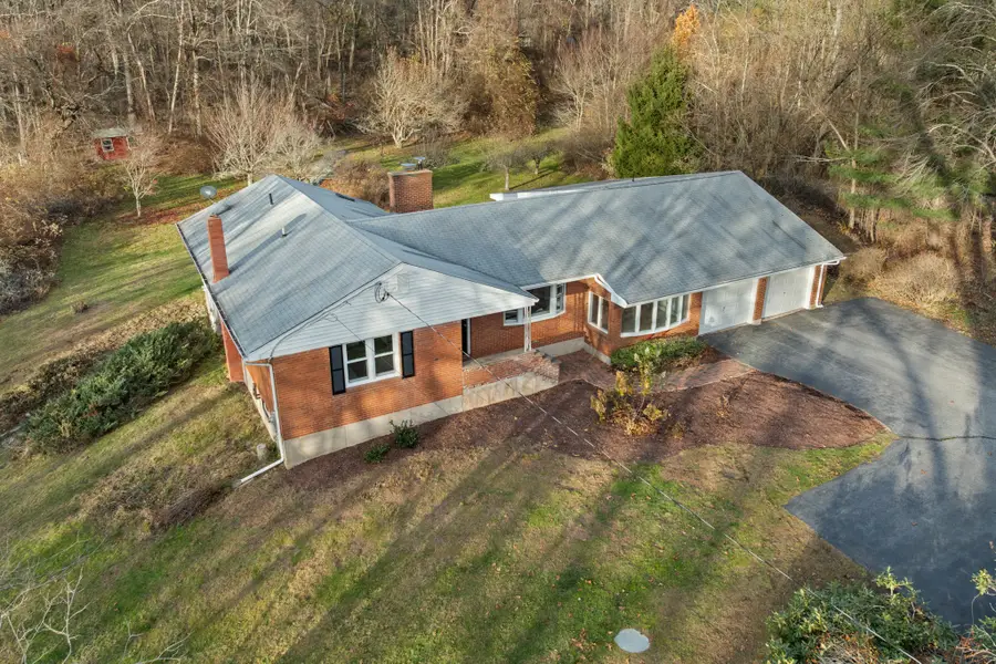 35 Basket Shop Road, Hebron, CT 06248 - Image #2