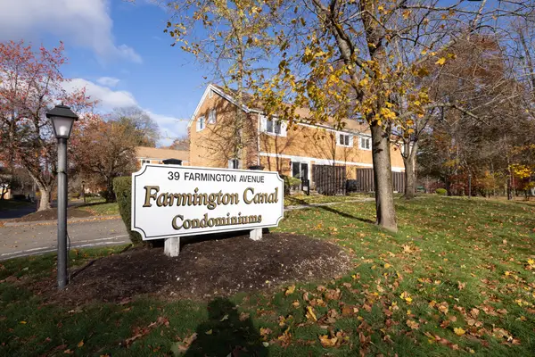 39 Farmington Avenue #B4, Plainville, CT 06062