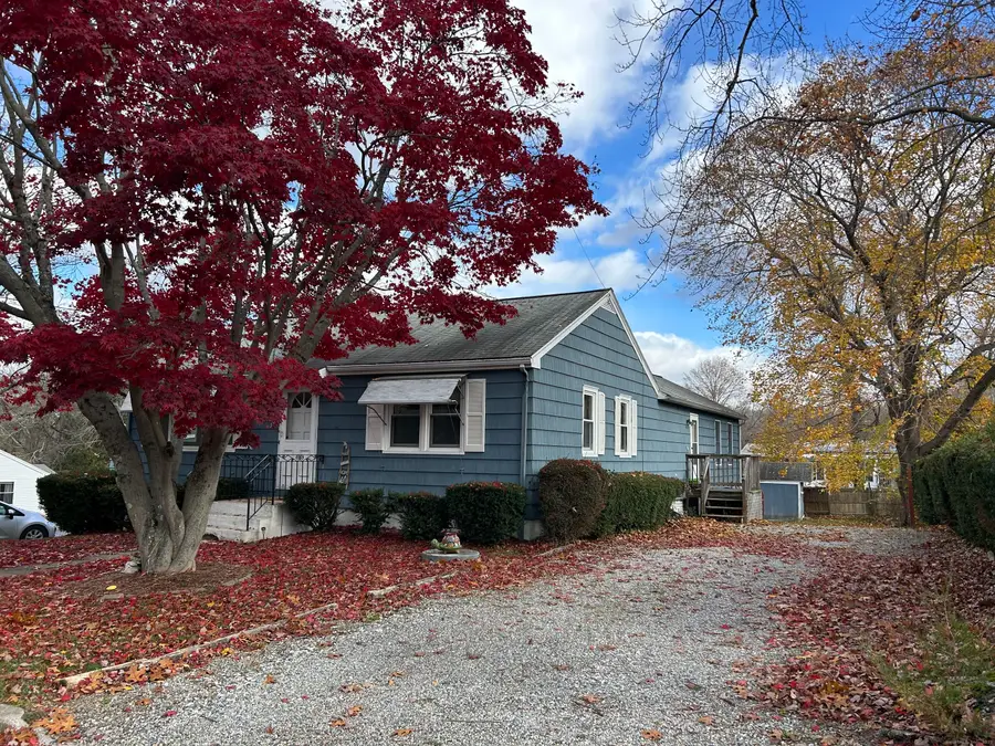 35 Pine Street, Waterford, CT 06385 - Image #2