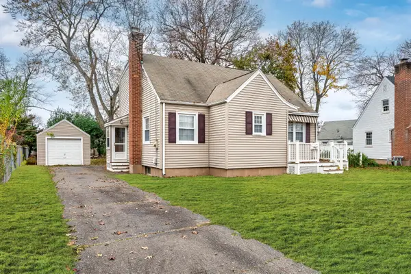 60 Deerfield Drive, Manchester, CT 06040