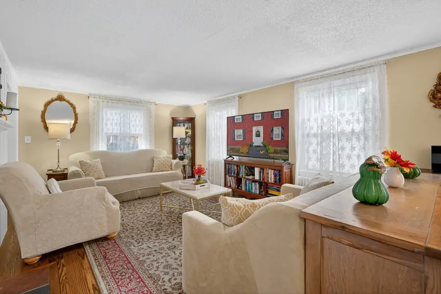 169 Avery Street, South Windsor, CT 06074 - Image #2