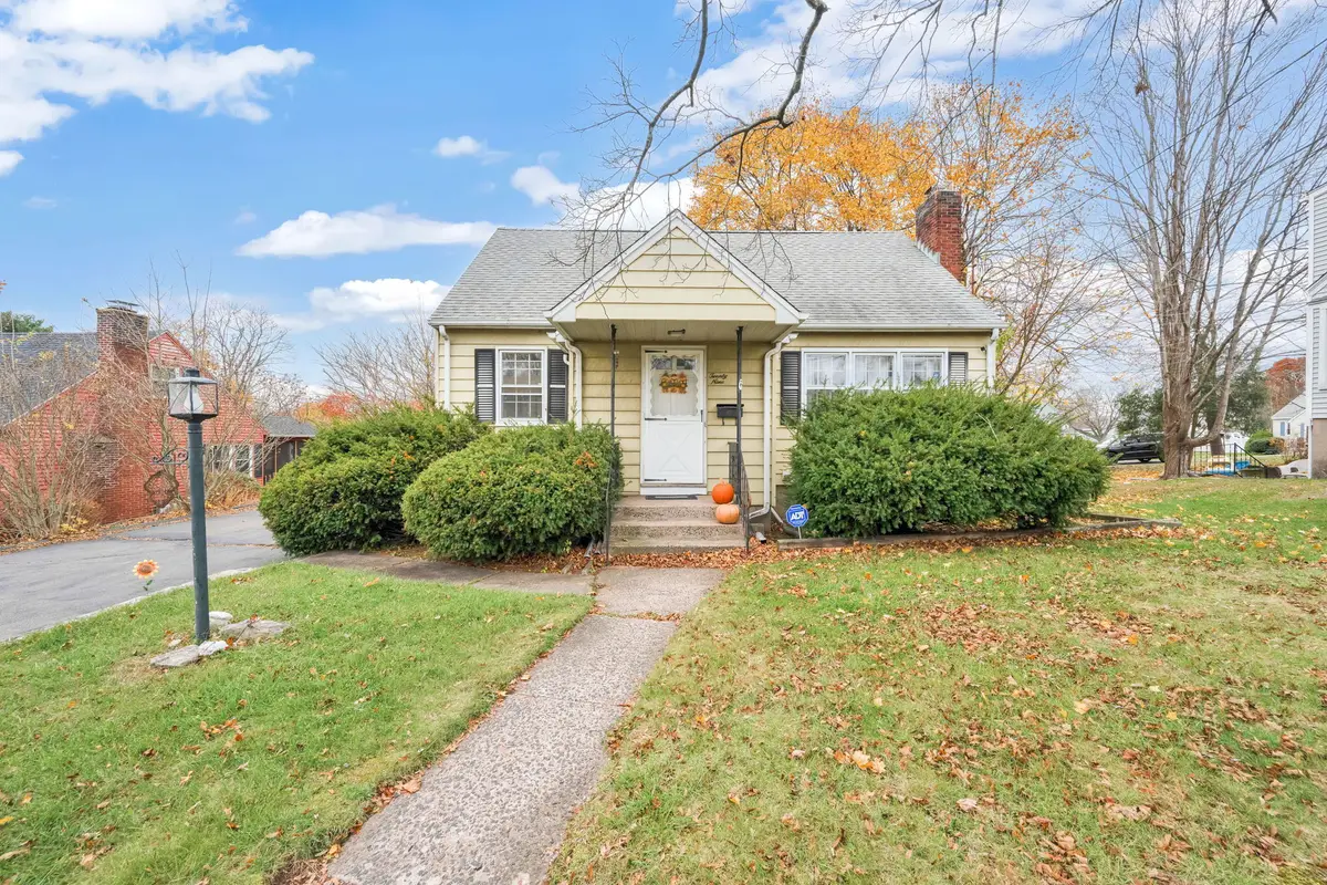 29 Bretton Road, Manchester, CT 06042 - Image #1