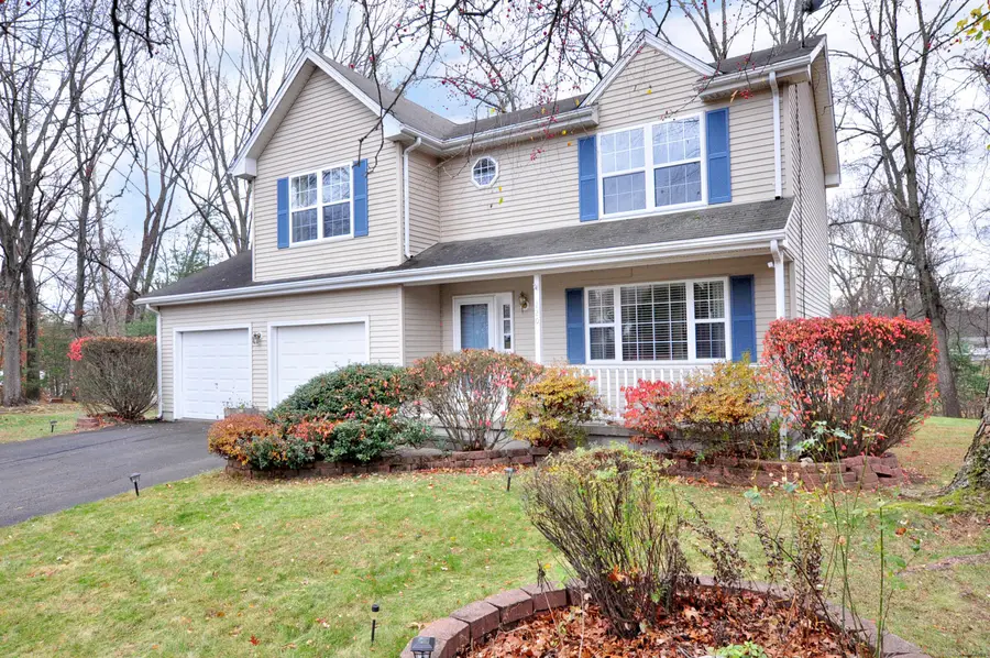 220 Castlewood, Windsor, CT 06095 - Image #2