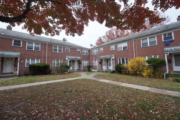 207 Franklin Road #207, Hamden, CT 06517