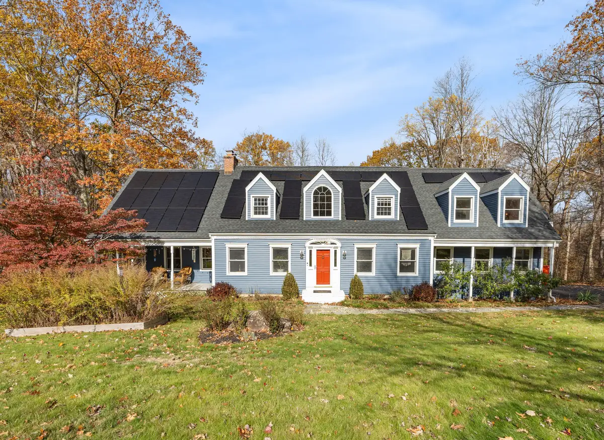 141 Birchwood Drive, Hamden, CT 06518 - Image #1
