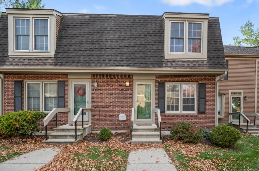 20 Newberry Lane #20, Glastonbury, CT 06033 - Image #2