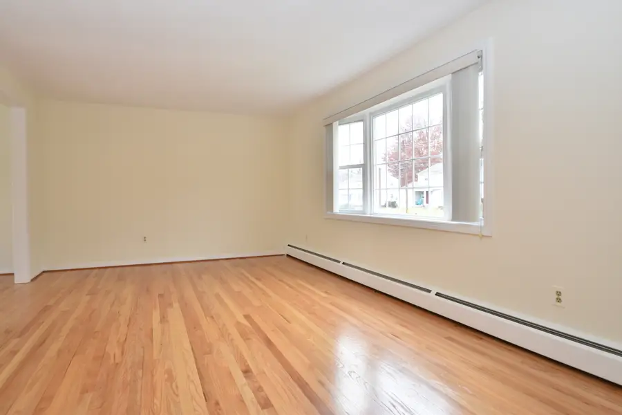 67 Mohawk Drive, East Hartford, CT 06108 - Image #2