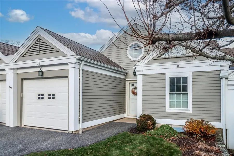 25 St George Place, Newtown, CT 06482 - Image #3