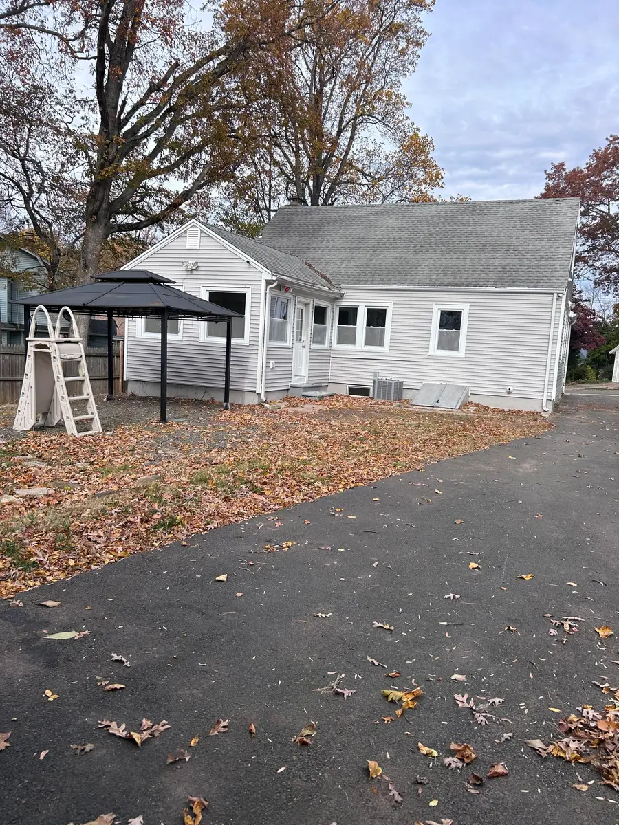 36 Forest Hills Road, West Haven, CT 06516 - Image #3