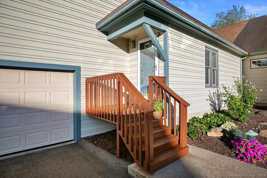 39 L Hermitage Drive #39, Shelton, CT 06484 - Image #3