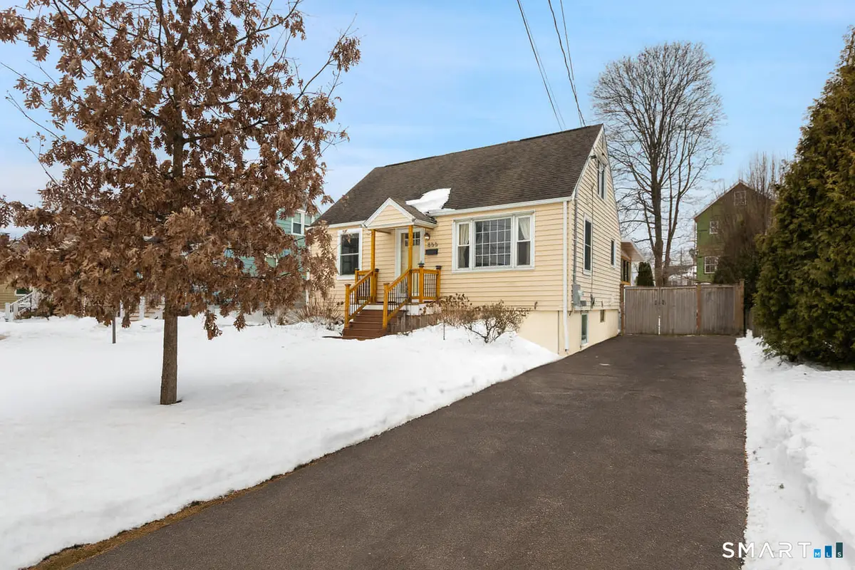 855 Riverside Drive, Fairfield, CT 06824 - #1