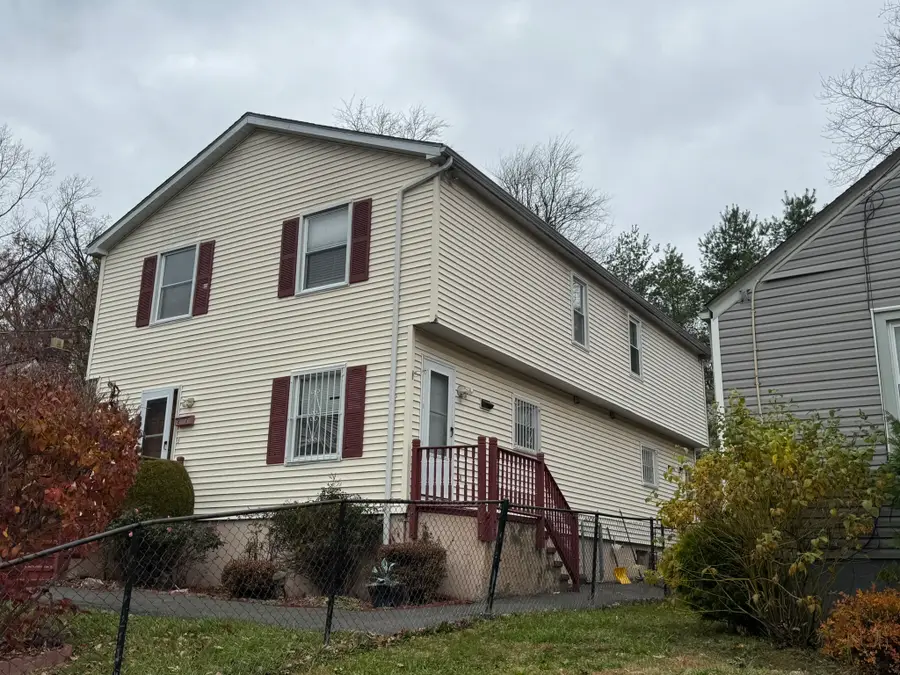 82 Ashford Street, Hartford, CT 06120 - Image #2