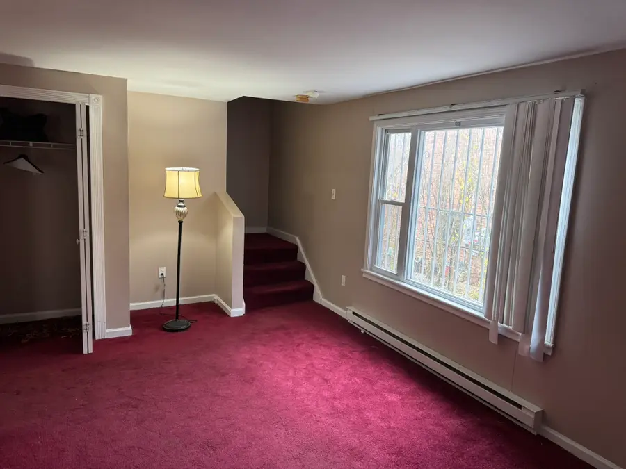 82 Ashford Street, Hartford, CT 06120 - Image #3