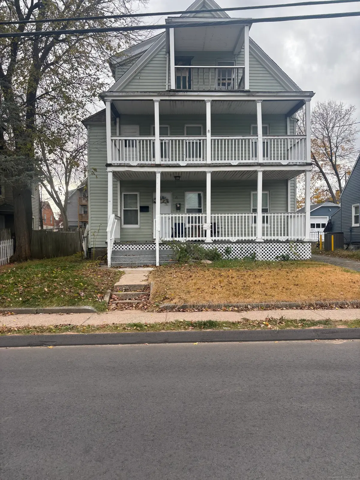 19 Moore Avenue, East Hartford, CT 06108 - Image #1