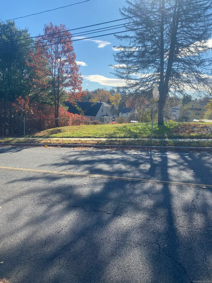 107 Allen Street, New Britain, CT 06053 - Image #3