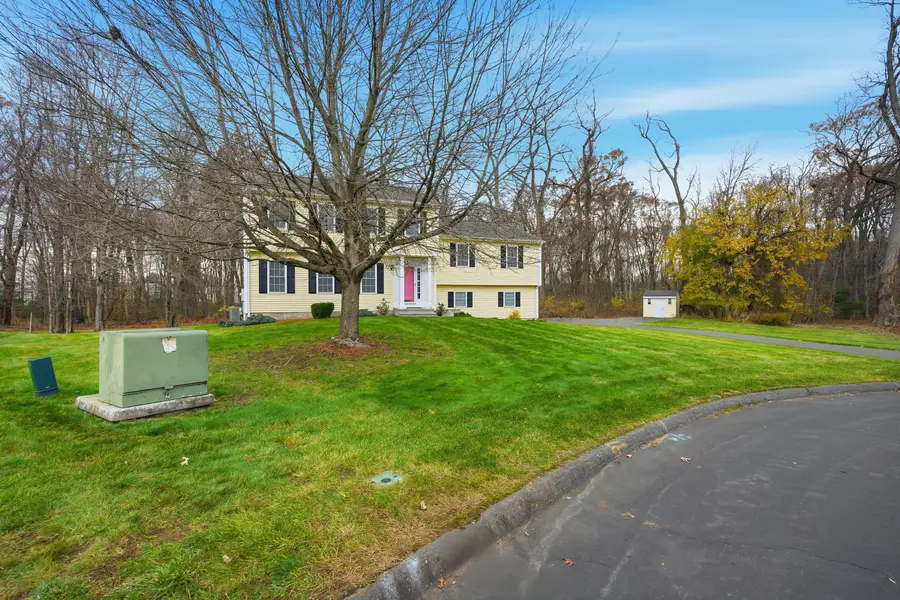 35 Fairfield Lane, Bloomfield, CT 06002 - Image #3