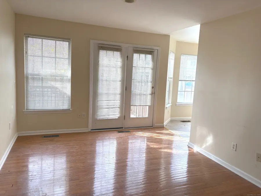 1206 Eaton Court #1206, Danbury, CT 06811 - Image #3