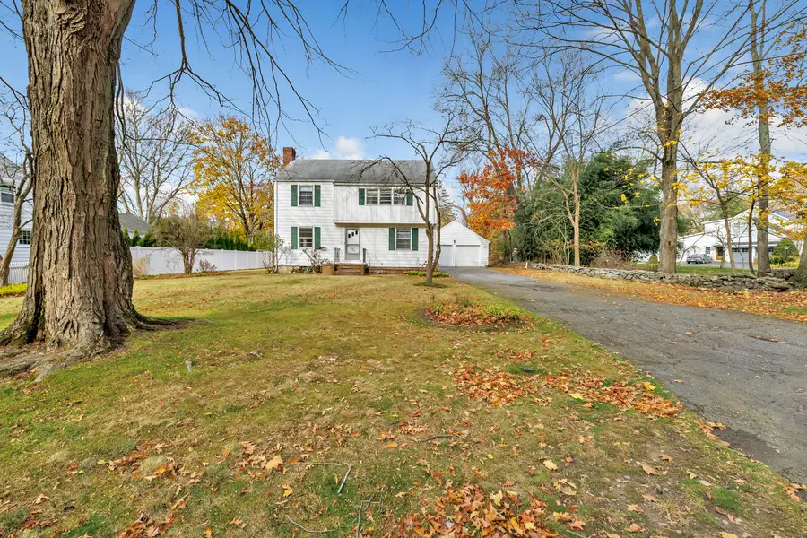476 Mill Hill Terrace, Fairfield, CT 06890 - Image #2