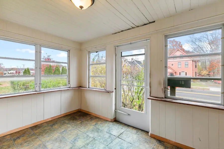 458 Thompson Avenue, East Haven, CT 06512 - Image #2