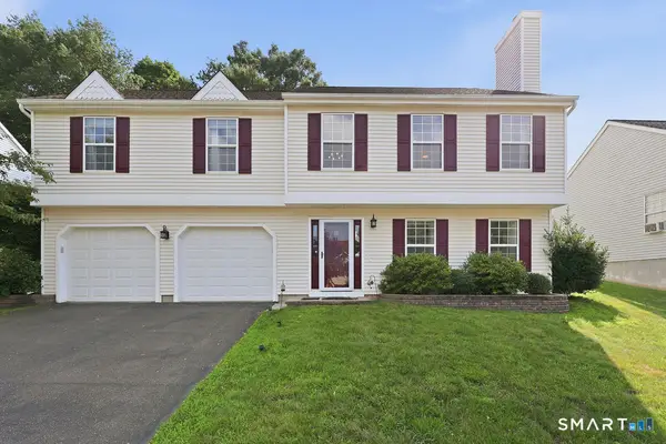 15 Mulberry Lane, Middletown, CT 06457