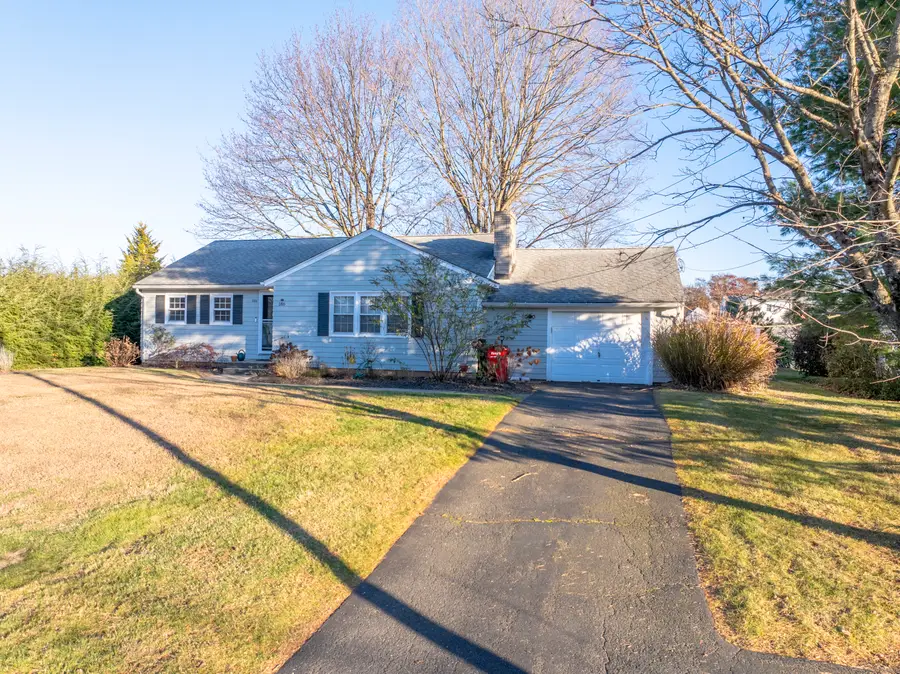 186 Gwen Road, Southington, CT 06489 - Image #3