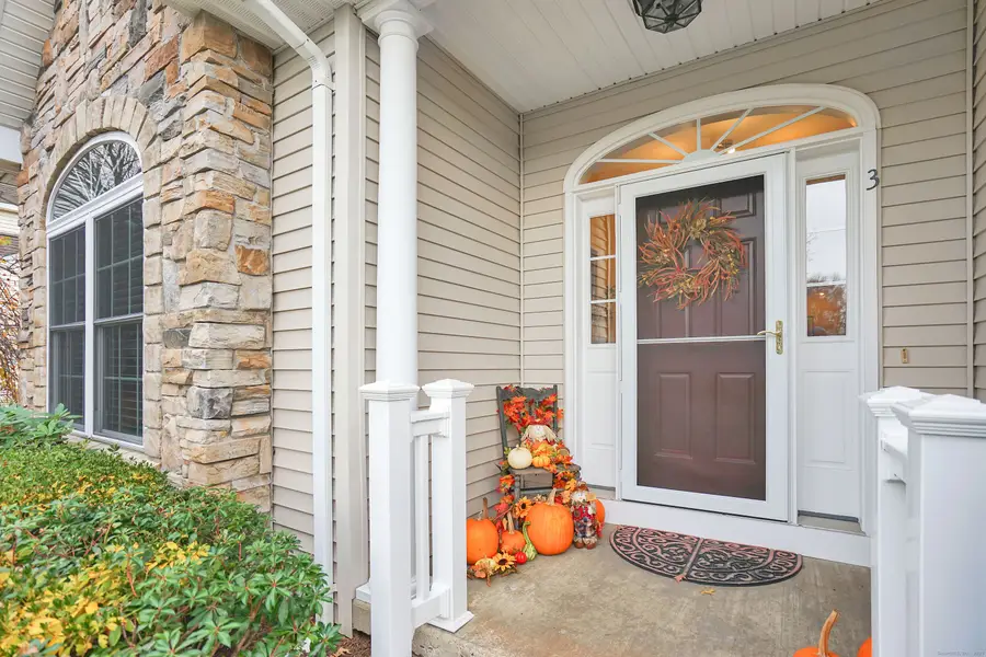 3 Green Briar Drive #3, Suffield, CT 06078 - Image #3