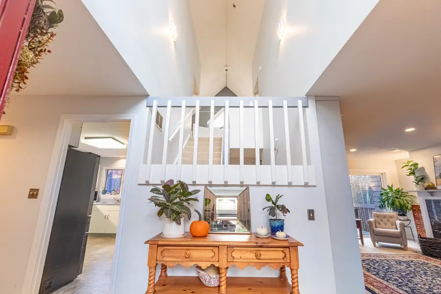 9 Timberwood Road #9, West Hartford, CT 06117 - Image #3