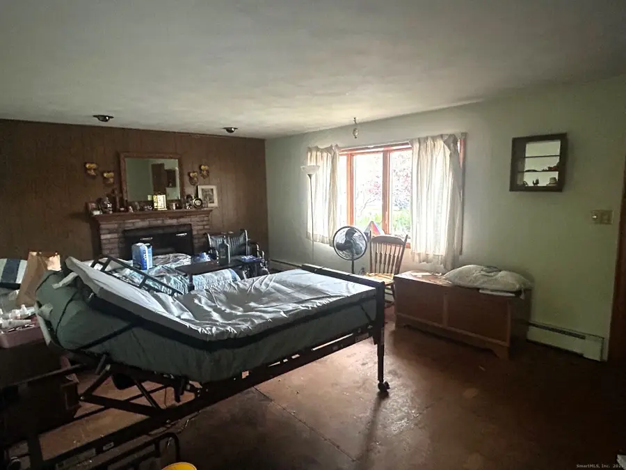 661 Allen Avenue, Meriden, CT 06451 - Image #3