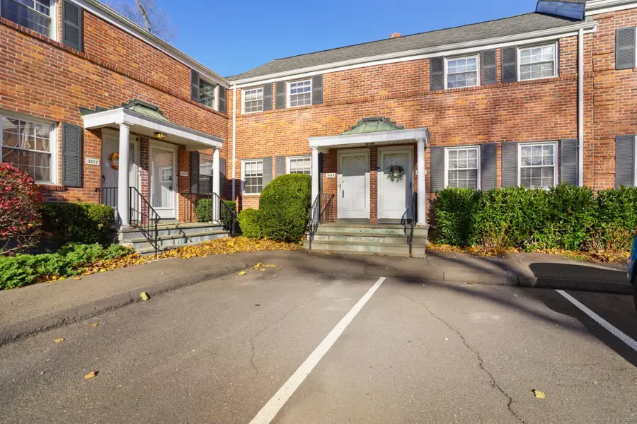303 Bridge Street #303, Stamford, CT 06905 - Image #3