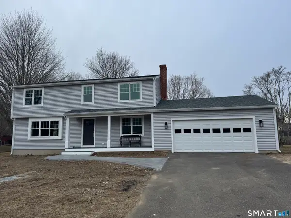 10 Cricket Court, Old Saybrook, CT 06475