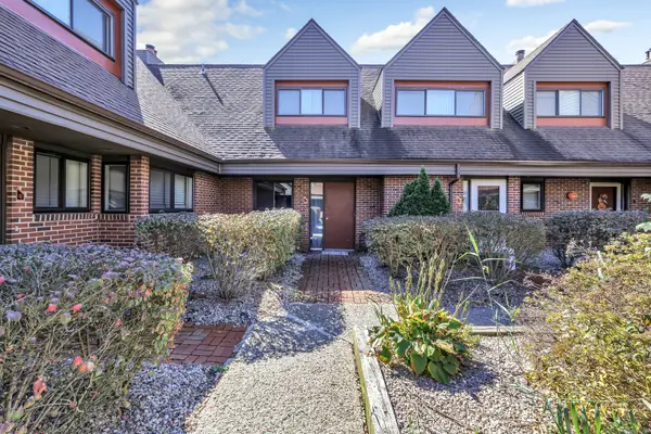 22 Montoya Drive #2, Branford, CT 06405