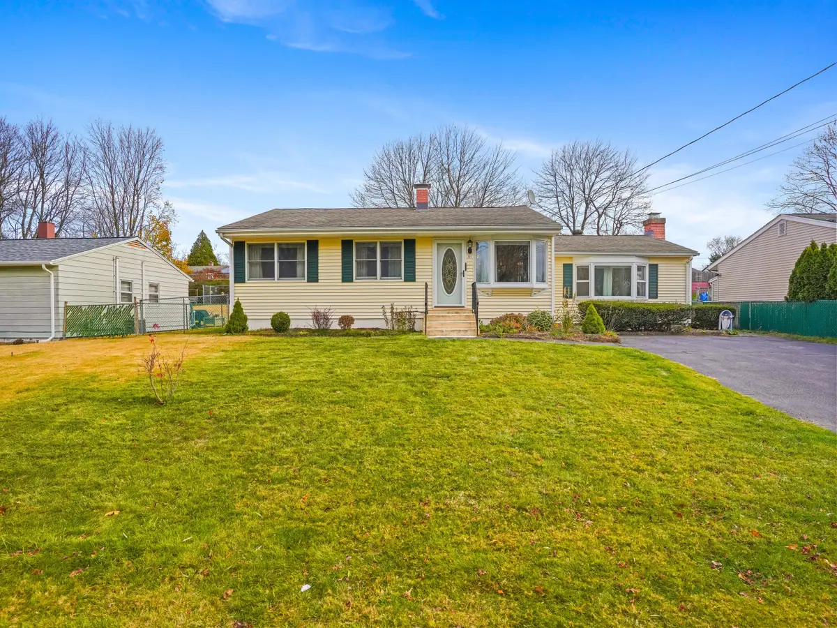 121 Bradley Terrace, Derby, CT 06418 - Image #1