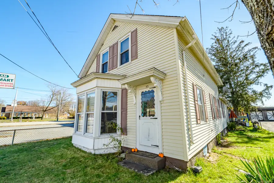 33 Railroad Avenue, Plainfield, CT 06374 - Image #3