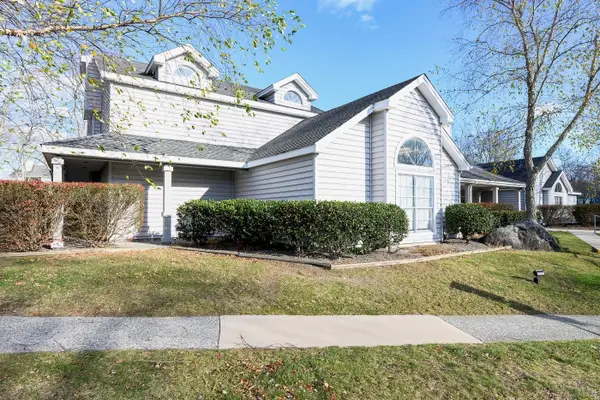 83 Leafwood Lane #APT 227, Groton, CT 06340