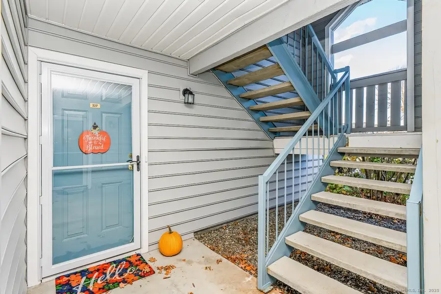 83 Leafwood Lane #APT 227, Groton, CT 06340 - Image #3