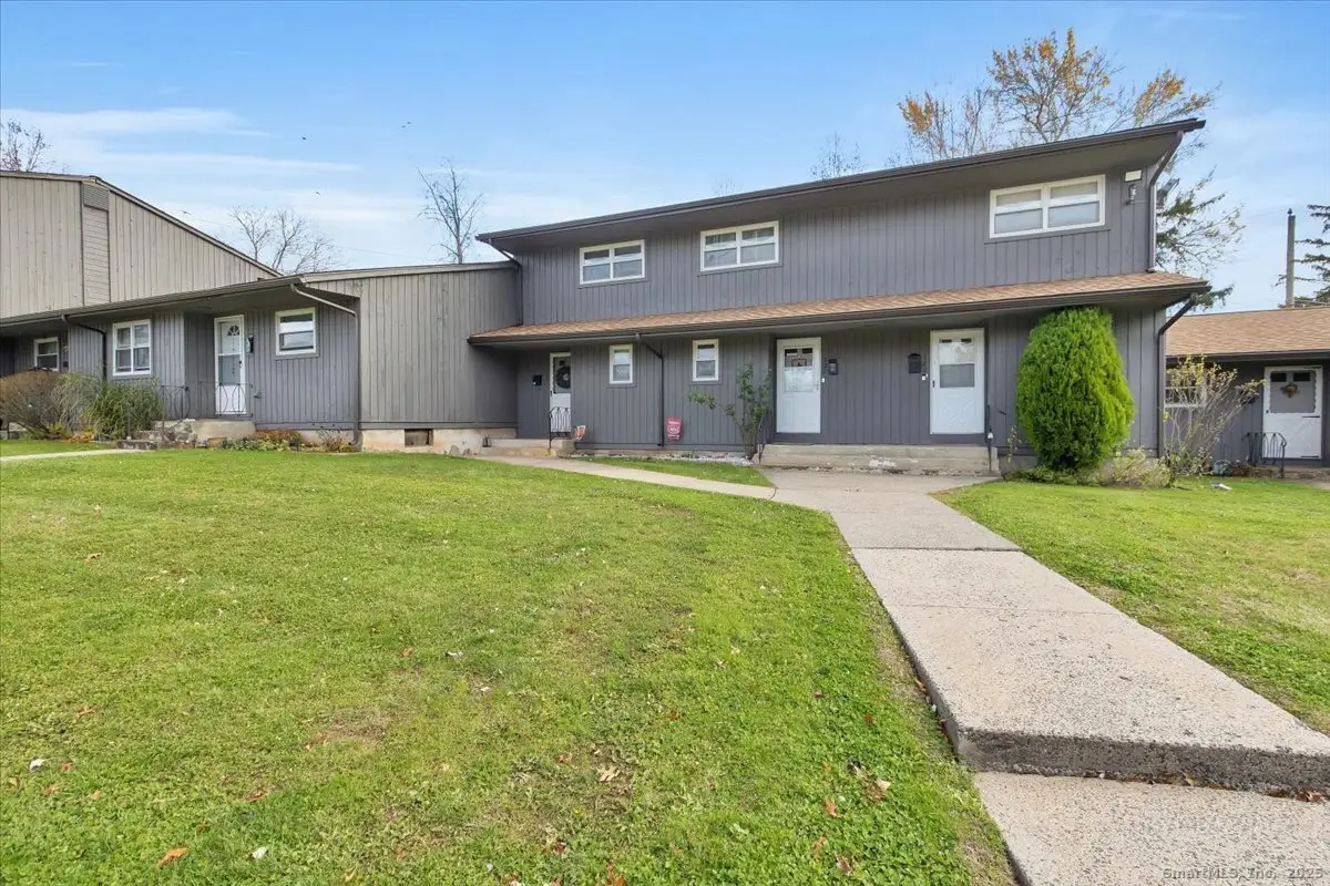 131 Williamstown Court #131, Newington, CT 06111 - Image #1