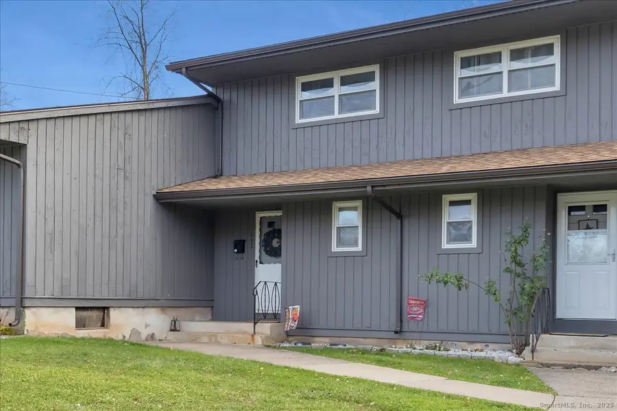 131 Williamstown Court #131, Newington, CT 06111 - Image #3