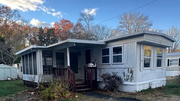 270 Boston Post Road #TRLR 6, Waterford, CT 06385