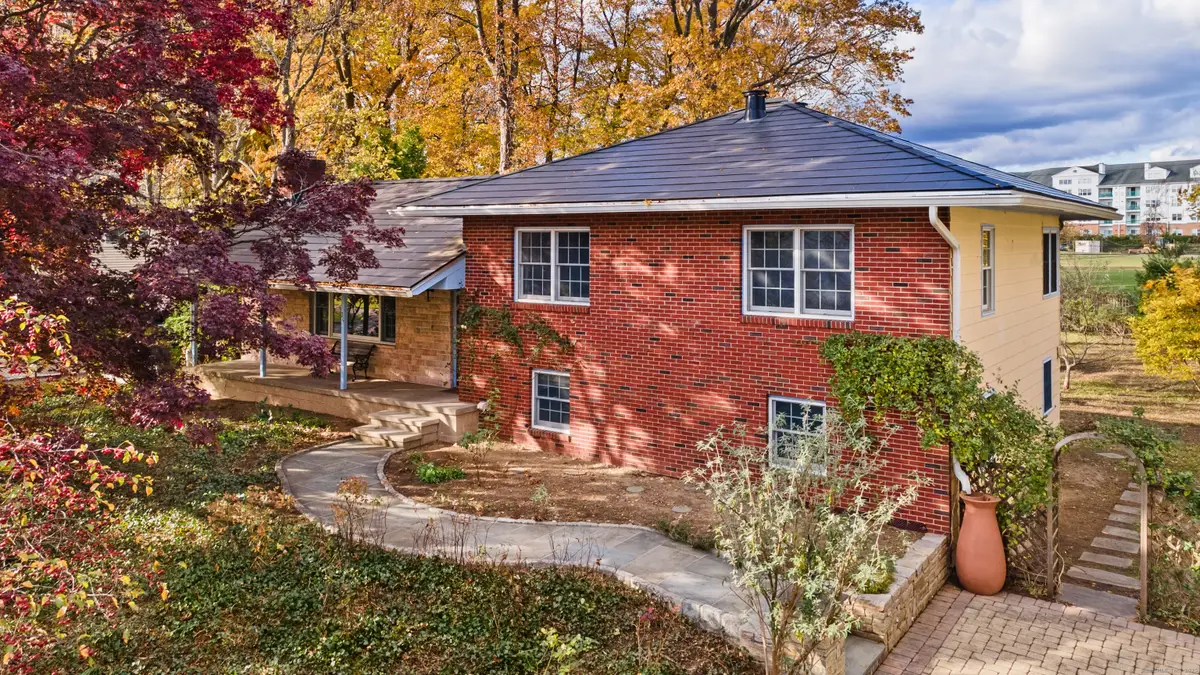 34 Davenport Drive, Stamford, CT 06902 - Image #1