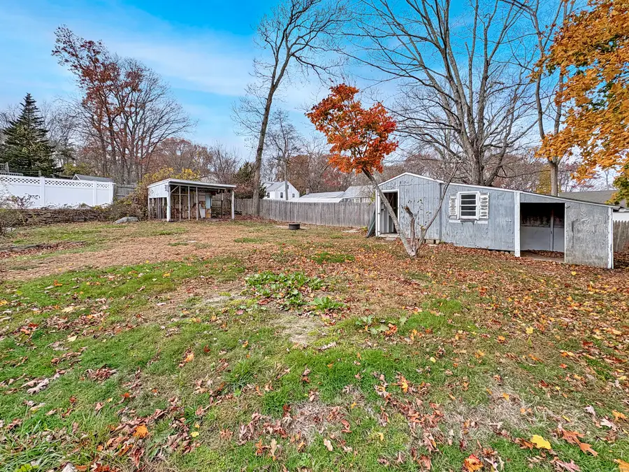 10 Rocky Ledge Drive, Clinton, CT 06413 - Image #2