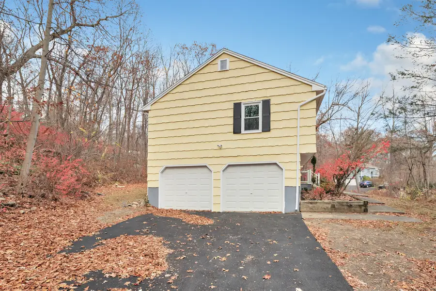 76 Dorman Road, Oxford, CT 06478 - Image #3