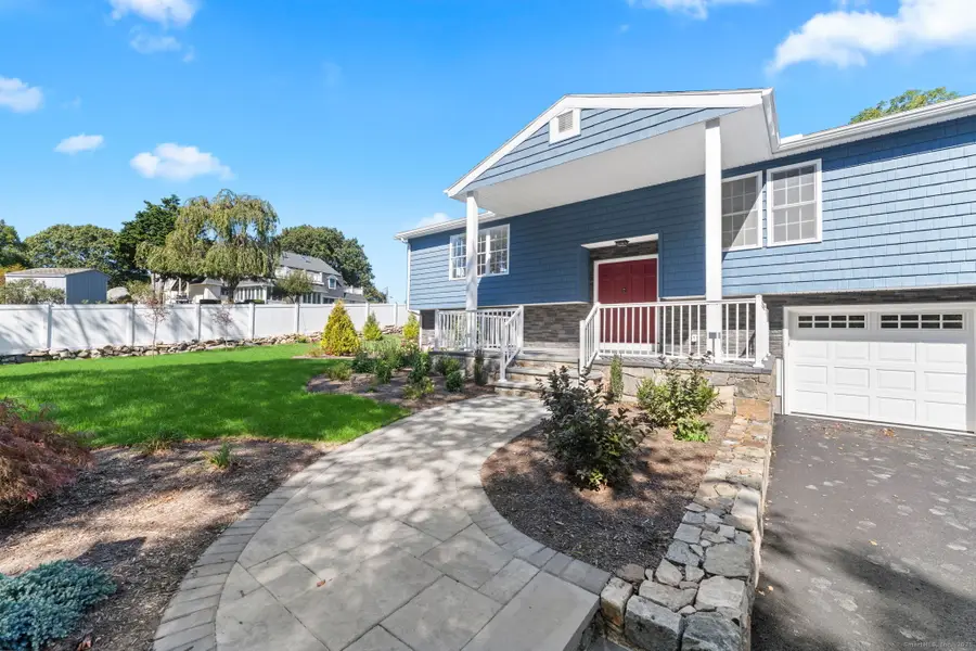 4 Shore Road, Westerly, RI 02891 - Image #2