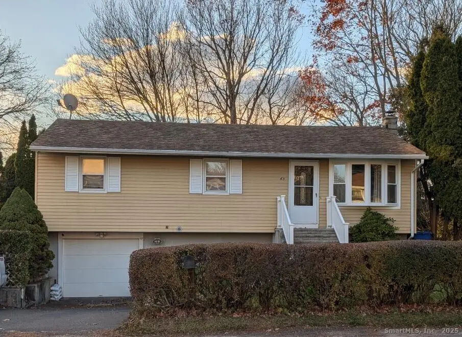 45 Fieldstream Drive, Waterbury, CT 06704 - Image #1