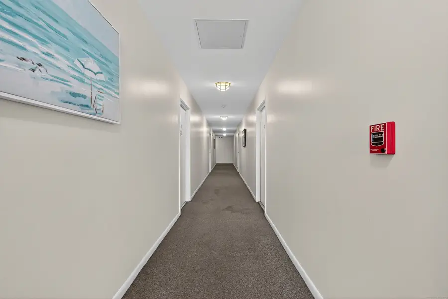 34 Crescent Street #APT 2D, Stamford, CT 06906 - Image #3