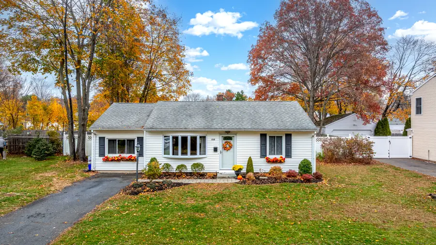 118 Hellstrom Road, East Haven, CT 06512 - Image #2